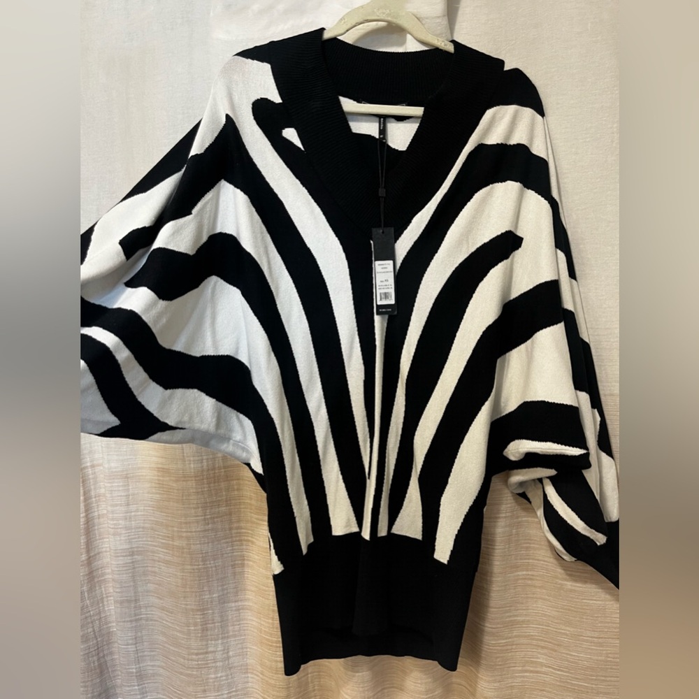 BCBG Sweater Dress Brand New XS